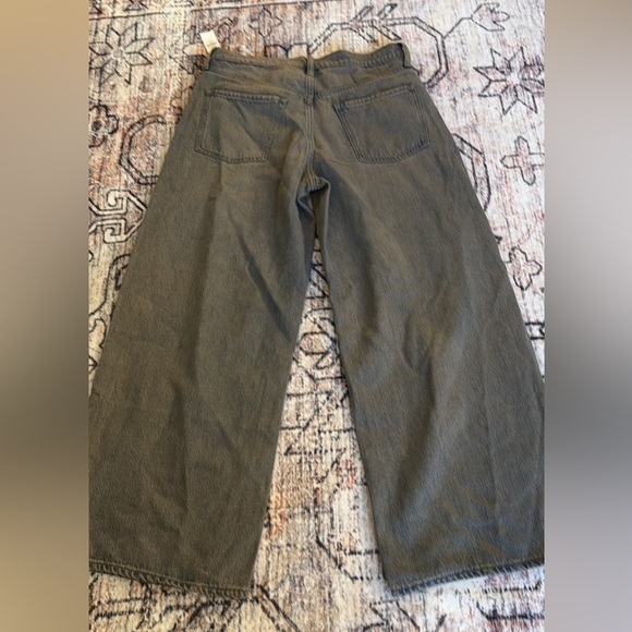 NWT Old Navy Baggy Wide Leg Jeans 6P - Picture 4 of 4